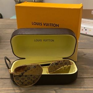 Fashion monogram sunglasses